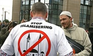 https://cdn.yjc.ir/files/fa/news/1391/6/29/345361_904.jpg