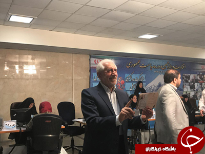 آغاز سومین روز ثبت نام انتخابات ریاست جمهوری/ کماکان حضور پر رنگ بی‌نام و نشان‌ها/ هاشمی‌طبا: باید در اولويت‌هایمان تجديد نظر شود