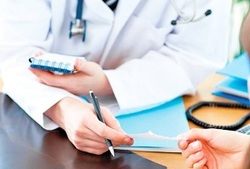 قانون افزایش ظرفیت پزشکی با چه‌ موانعی روبرو است؟ + فیلم