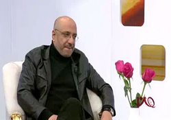 امیر جعفری: چه کسی گفته چون به روحانی رای دادم حق انتقاد ندارم؟ + فیلم