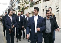 اگر جمهوری اسلامی در ایران نبود چه اتفاقی می‌افتاد؟/ تفاوت جمهوری اسلامی ایران با دیگر حکومت‌ها چیست؟ + فیلم