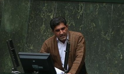 عثمانی: شما وزیر تامین اجتماعی نیستید، شما عامل تبعیض اجتماعی هستید!/ مقصودی: امروز وزارت کار و رفاه اجتماعی تعطیل است
