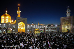 لحظه تحویل سال ۱۳۹۸ در بارگاه مطهر امام رضا (ع)
