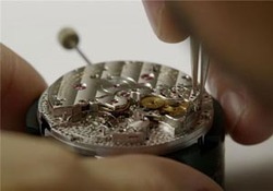 ساخت یک ساعت رومیزی متفاوت با وسایلی ساده! + فیلم