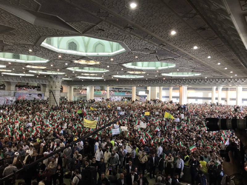 همایش حامیان رئیسی در مصلی تهران برگزار شد+ تصاویر