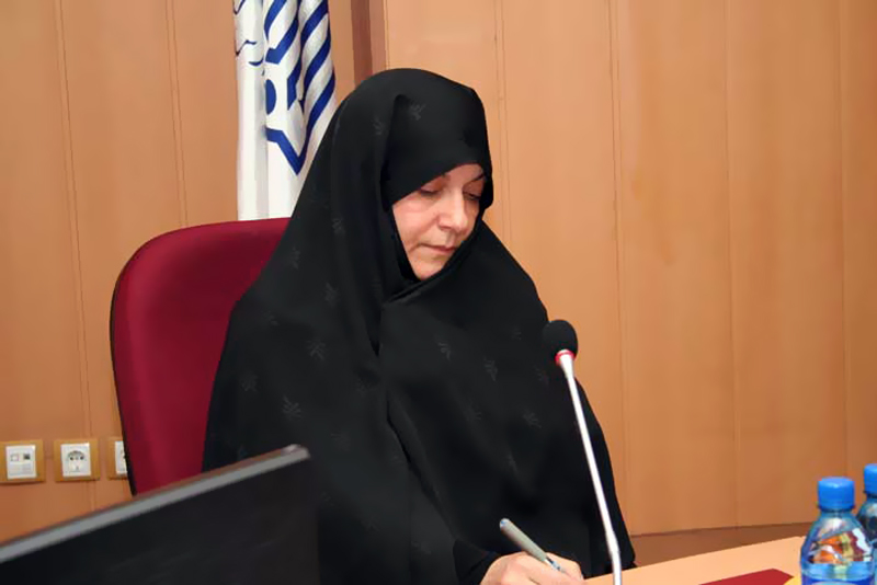 وزرا از میان افراد خوش‌فکر و توانمند انتخاب شوند