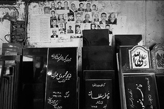 جان سختی سنگ های ایرانی در رقابت با چینی ها و برزیلی ها / سنگ قبر صورتی هم هست، فقط 25 میلیون تومان!