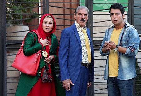ثبت قرارداد کمدی «پا تو کفش من نکن»/ پایان اکران «مادر قلب اتمی»