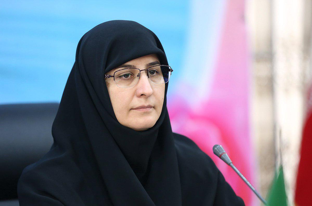 آموزش ادبیات اقوام مختلف در کنار زبان معیار برای دوره پیش دبستانی