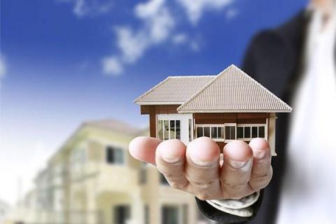 درهیچ جای دنیا قیمت ها را رها نمی کنند/ متوسط عمر مفید ساختمان‌ها ۷۰ سال کمتر از استاندارد است/ سپرده گذاران موسسات مالی به سمت مسکن هجوم بردند