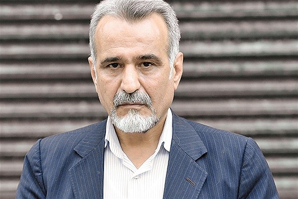 منافقین در دریای شعور مردم حذف می‌شوند