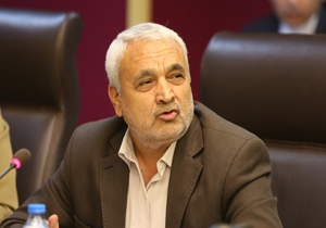 استان یزد با کمبود شدید آب شرب دست‌و پنجه نرم می‌کند