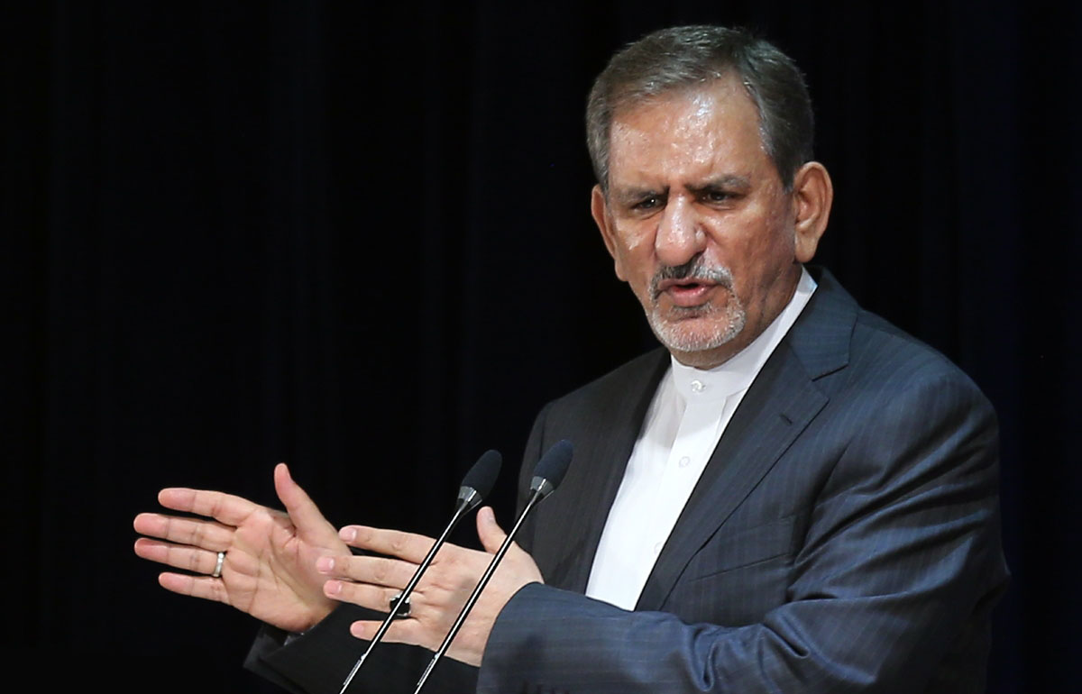 ساماندهی كاهش نرخ سود بانكی دو دولت بعدی/ قرارداد توتال مغايرتی با منافع ملی ندارد