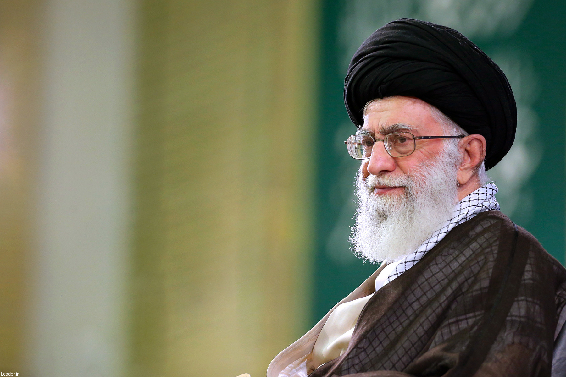 بازخوانی دیدگاه رهبر انقلاب اسلامی پیرامون نقش آرای مردم در مشروعیت نظام سیاسی اسلام
