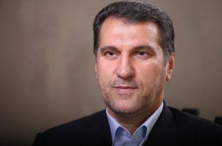 ادیانی: حکم تنفیذ ریاست جمهوری در قانون تشریفاتی نیست بلکه تشریعاتی است/ رییس جمهور باید منتخب مردم و منتصب ولی‌ امر باشد