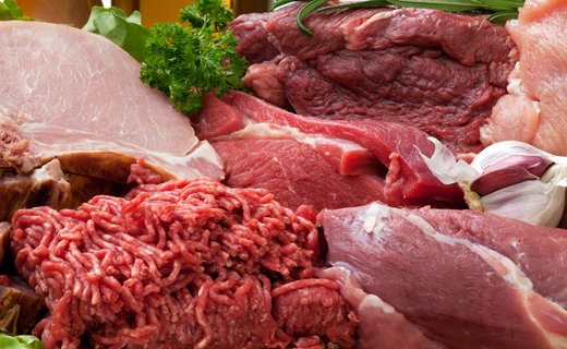 واردات روزانه 120 تن گوشت جهت تنظیم بازار داخل/نبود نظارت بر فروشگاه های زنجیره ای عامل گران فروشی