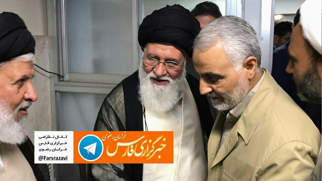 عید دیدنی سردار سلیمانی و جمعی از مسؤولان با آیت الله علم الهدی + عکس