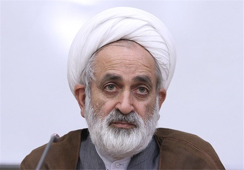 رهبری، فعالان خودجوش مردمی را دعوت به مقابله با تهاجم فرهنگی کردند
