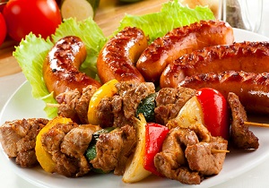 چرا با وجود اینکه غذا می‌خوریم باز هم گرسنه هستیم؟
