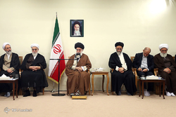 دیدار دست‌اندرکاران همایش علامه جعفری با رهبر معظم انقلاب