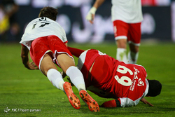 دیدار تیم های فوتبال پرسپولیس و ذوب آهن