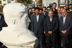 بازدید شهردار تهران از خانه هنرمندان