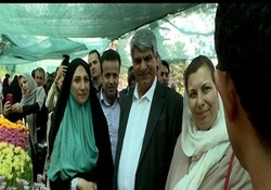 تی کشیدن زمین توسط جناب نخست وزیر + فیلم