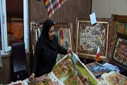 جوان کارآفرینی که با سرمایه کم، به یکی از قطب‌های پرورش مرغ تبدیل شده است + فیلم