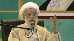 اولین سخنان امام خمینی (ره) در بدو ورود به ایران در روز ١٢ بهمن خطاب به چه کسانی بود؟ + فیلم