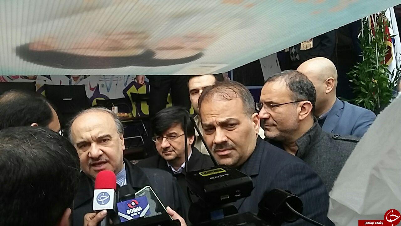 باران هم خودش را به مردم رساند/ جمع همه جمع است/ از لوتی‌ها تا ایرانی‌های باستان + تصاویر