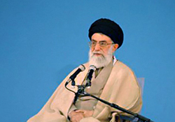 روایت رهبر انقلاب از عالمی که به فقرای زرتشتی و کلیمی کمک می‌کرد +فیلم