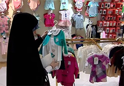 درخشش کالای ایرانی در غرفه‌های عفاف و حجاب نمایشگاه قرآن + فیلم