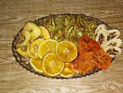 ایده‌ای جالب برای رنگ آمیزی تخم مرغ + فیلم