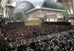 قرائت زیبای قرآن کریم توسط کریم منصوری در سالروز رحلت امام خمینی (ره) + فیلم