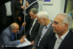 امضای قرارداد طرح توسعه حمل‌ و نقل ریلی درون شهری