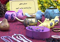 تولید تمام فرآورده‌های چوبی در کارگاه یک کارآفرین موفق + فیلم