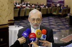 پاسخ محمد جواد لاریجانی به سوالی درباره حضور پررنگ برادران خود در مناصب حکومتی + فیلم