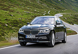 تست تصادف bmw سری 5 + فیلم