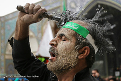 آئین 