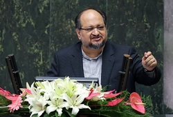 روحانی:تورم را مهار می‌کنیم، این کار شدنی است /ایمن آبادی:شریعتمداری در شرایط جنگی امروز یک چریک است /دژپسند:هیچ فردی در این شرایط نمی‌تواند ادعای معجزه آسایی داشته باشد