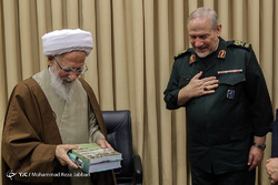 دیدار جمعی از فرماندهان و مسئولان نیروی انتظامی با رهبر معظم انقلاب