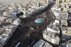 تجمع جانبازان و ایثارگران مقابل سفارت سوییس