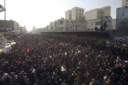 تجمع جانبازان و ایثارگران مقابل سفارت سوییس