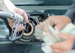 فروش هوا به جای بنزین / آیا کم‌فروشی در جایگاه‌های سوخت امکان‌پذیر است؟ + فیلم
