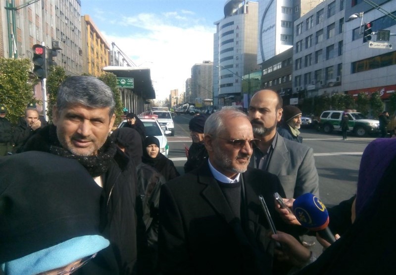 راهپیمایی ۲۲ بهمن در تهران آغاز شد/ «میدان آزادی» در انتظار سپاه «سلیمانی»