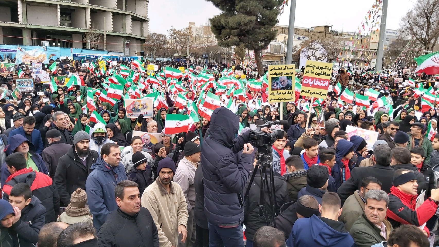 برگزاری راهپیمایی ۲۲ بهمن ۹۸ در سراسر کشور