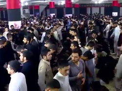 تشییع پیکر ۱۰۰ شهید گمنام در تهران + فیلم