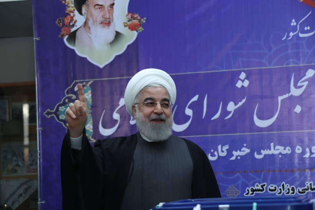 کدام مسئولان پای صندوق رای حضور یافتند؟