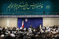 دیدار رمضانی دانشجویان با رهبر انقلاب