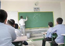 گره زدن آینده دانش آموزان به کیفیت بلندگوها + صوت